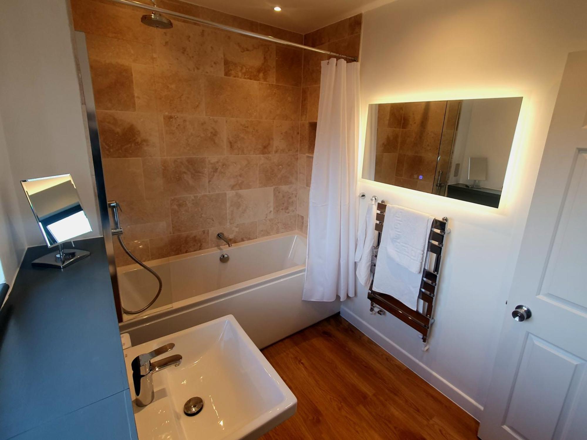 Island Retreat With Hottub Villa West Mersea Buitenkant foto